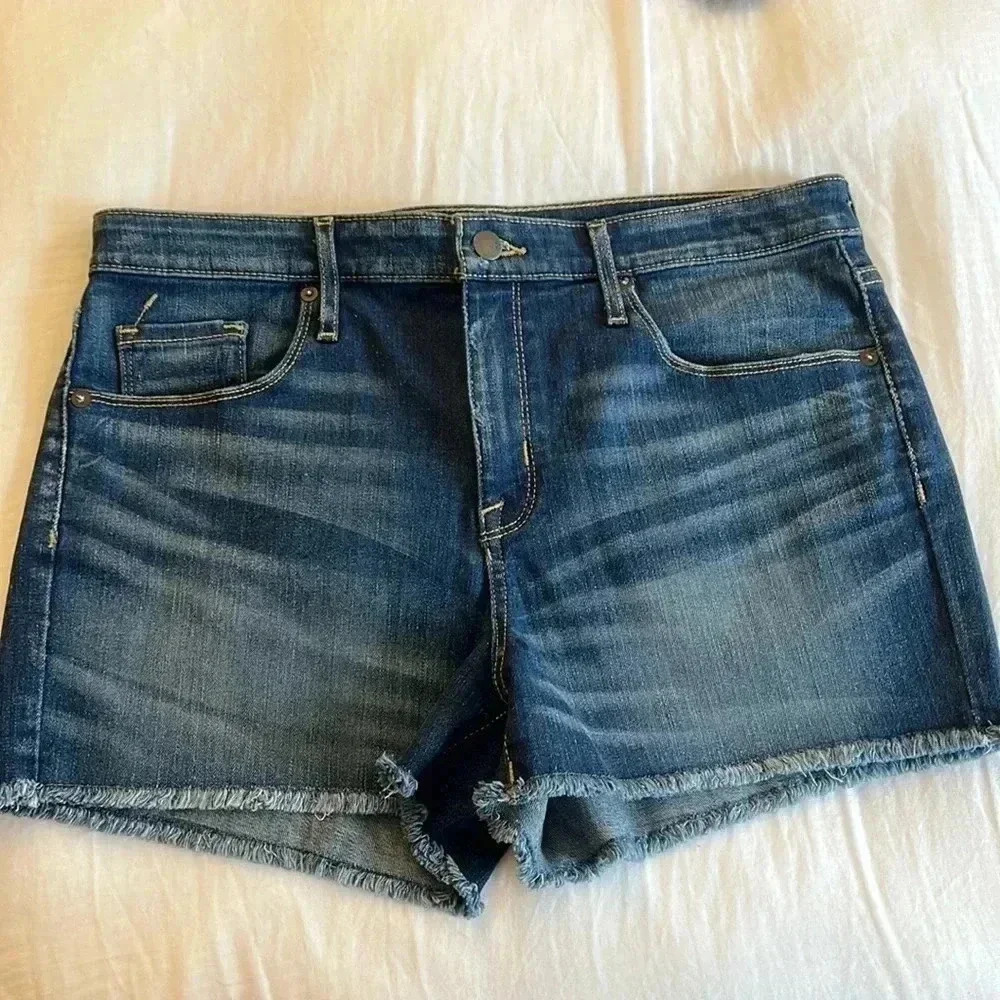 Massimo denim high rise stretch jean shorts